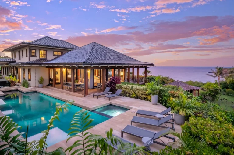 Exclusive Summer Villas United States: High-End Seasonal Rentals