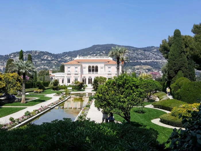 Historic Summer Villas Overview: Structural Preservation & Design