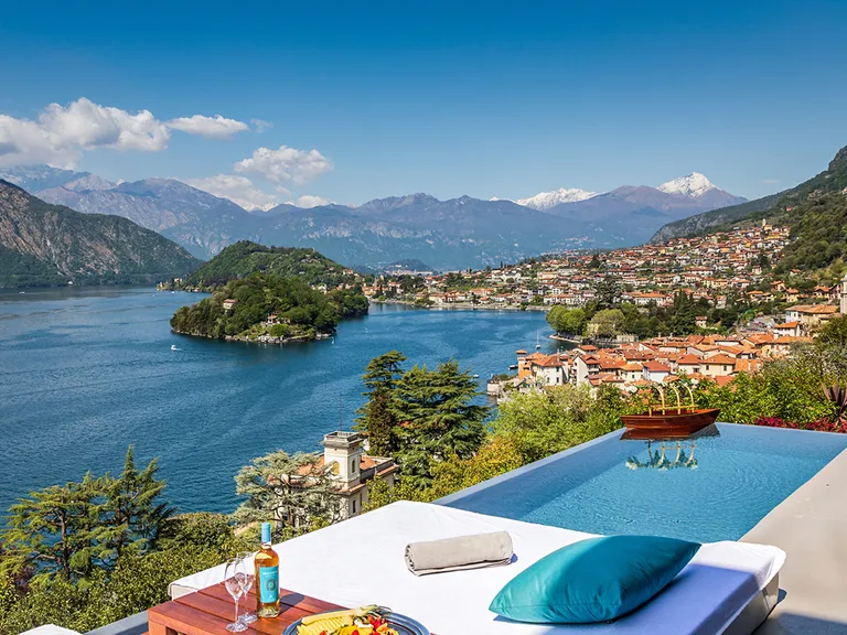 scenic mountain summer villas usa