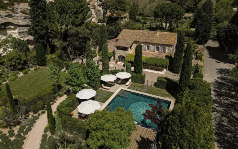 Top Countryside Summer Villas in America: Architecture & Regions