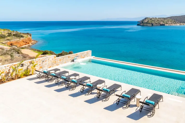 Wellness Summer Villas Destinations USA: Premier Health Retreats